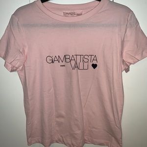 Pink t-shirt